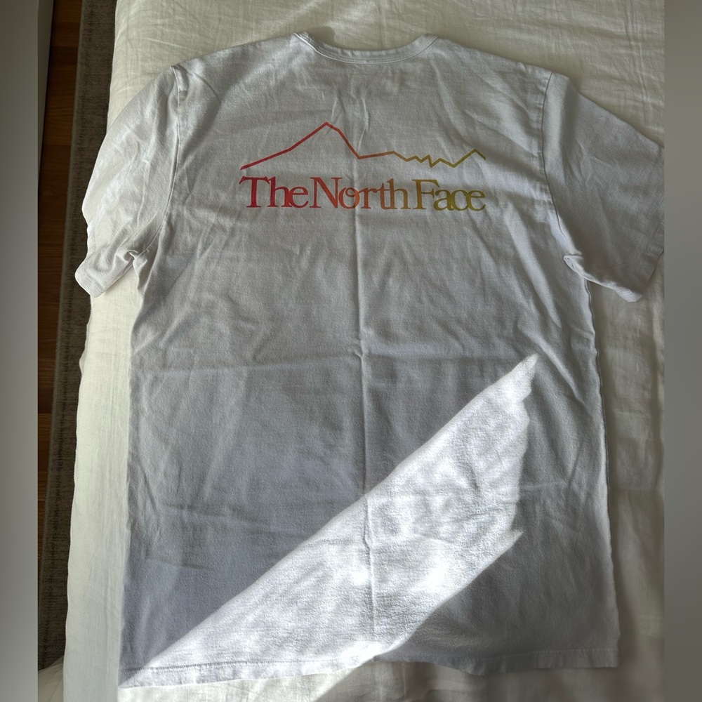 North Face Short Sleeve Tee